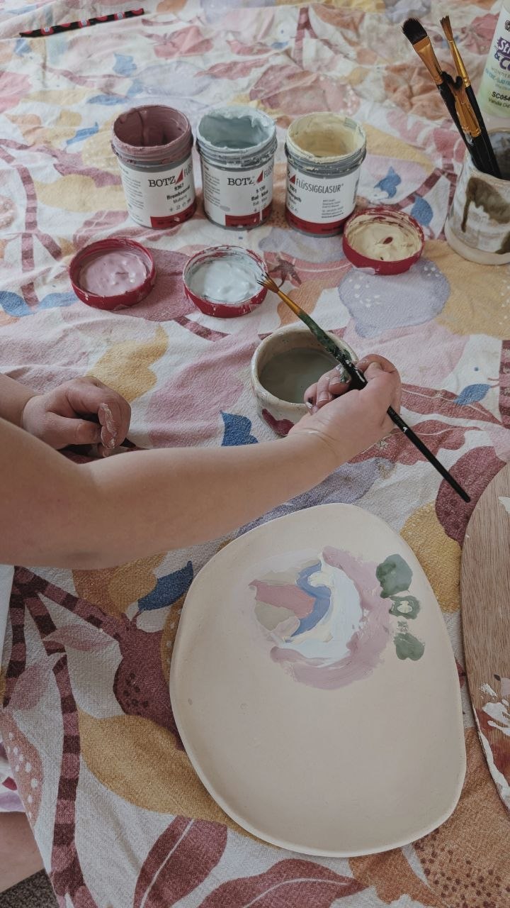 Painting hands — Felarti workshop