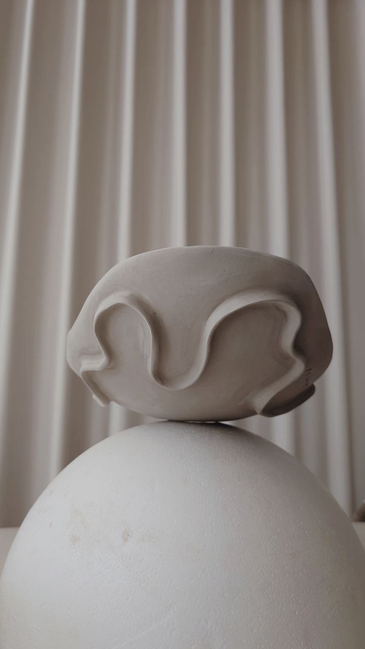 Felarti ceramic piece